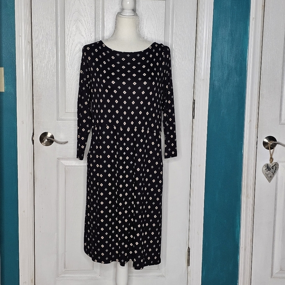 J. Jill Elegant Black and White Patterned Dress - Picture 14 of 14